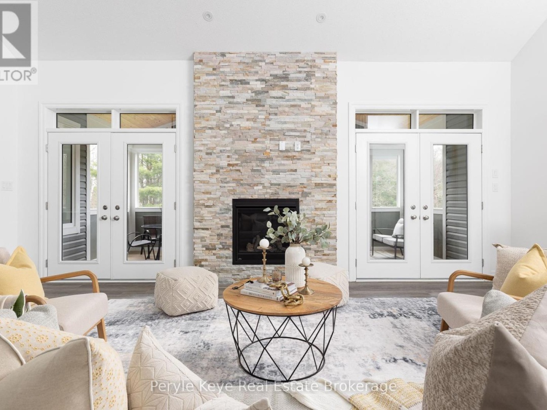 30 DYER CRESCENT, 