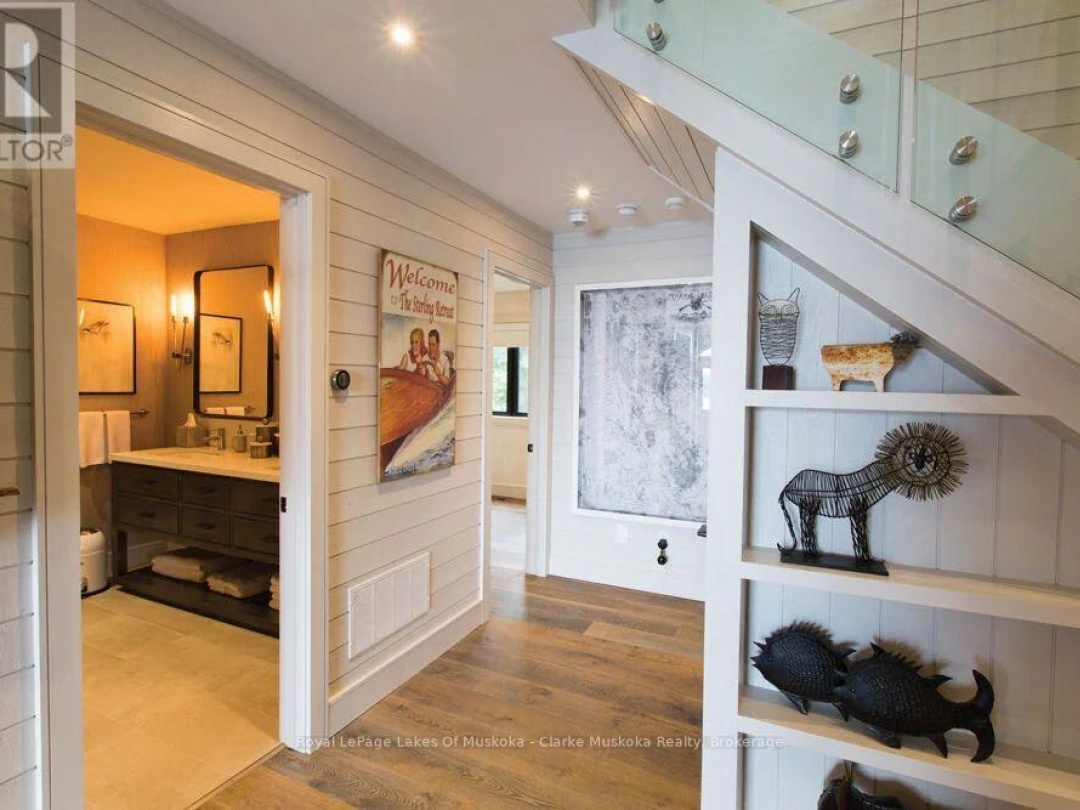305 Wapaska Crescent, Lake Muskoka