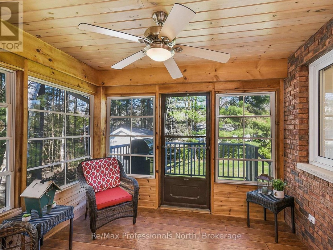 150 Robinson Lane, Lake Muskoka