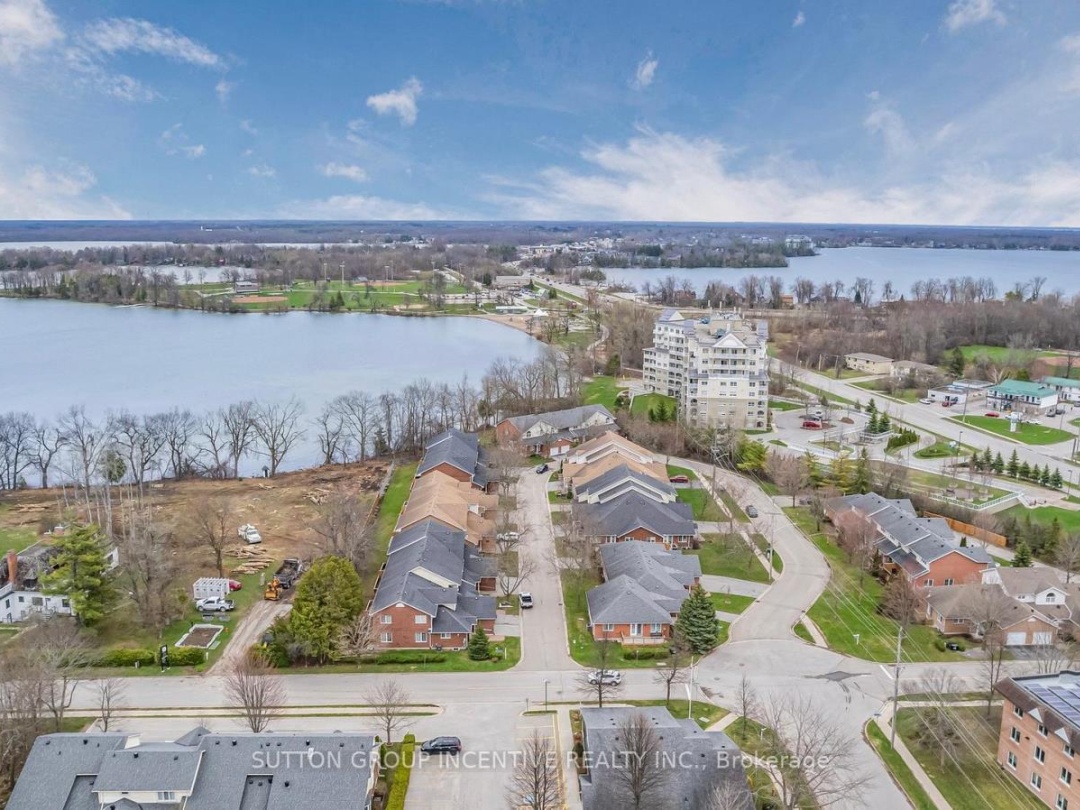 403 - 40 MUSEUM DRIVE, 