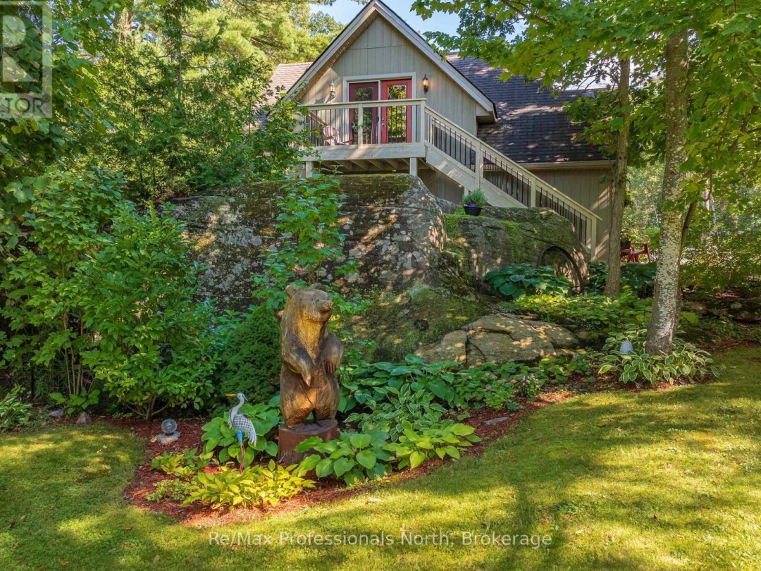 1005 LAIDLAW AVENUE, 