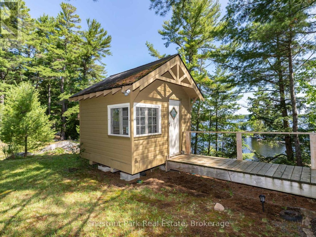 29 Island 26Lm, Lake Muskoka