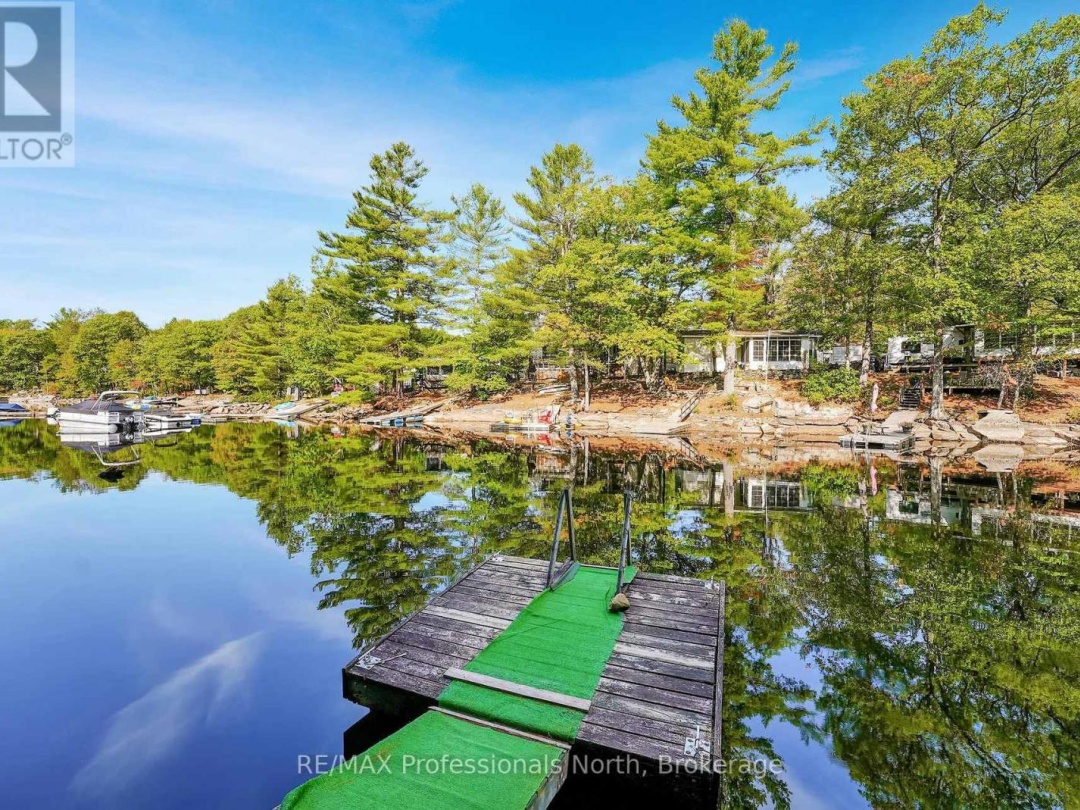 1021 MILLWOODS ROAD, 