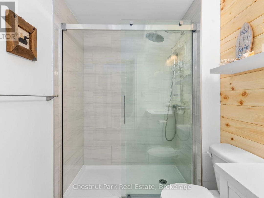 5521 GRANDVIEW SIGNATURE DRIVE, Fairy Lake