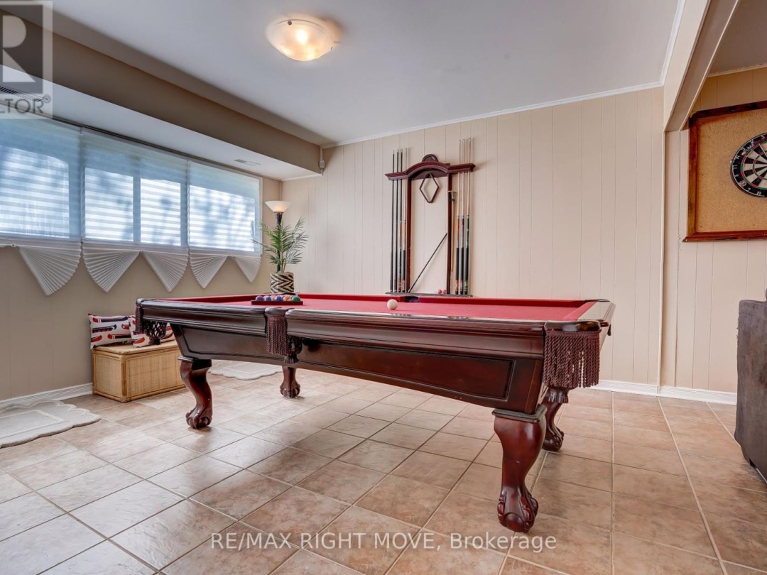 363 TALLWOOD DRIVE, 