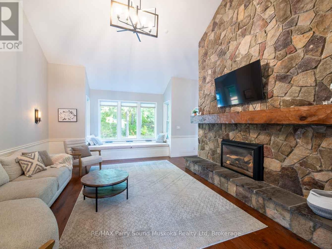 1075 SAWMILL LANE, 