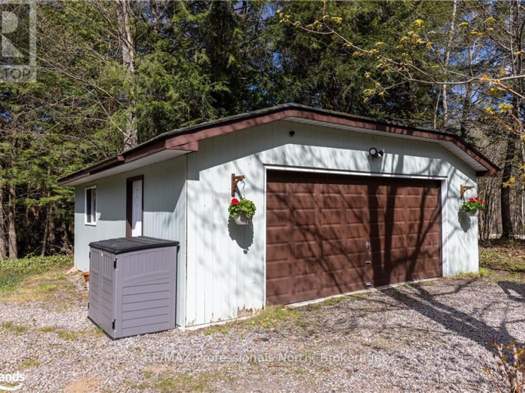 1001 HEMLOCK ROAD, Walker Lake