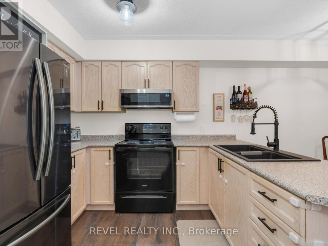 206 - 107 BOND STREET, 