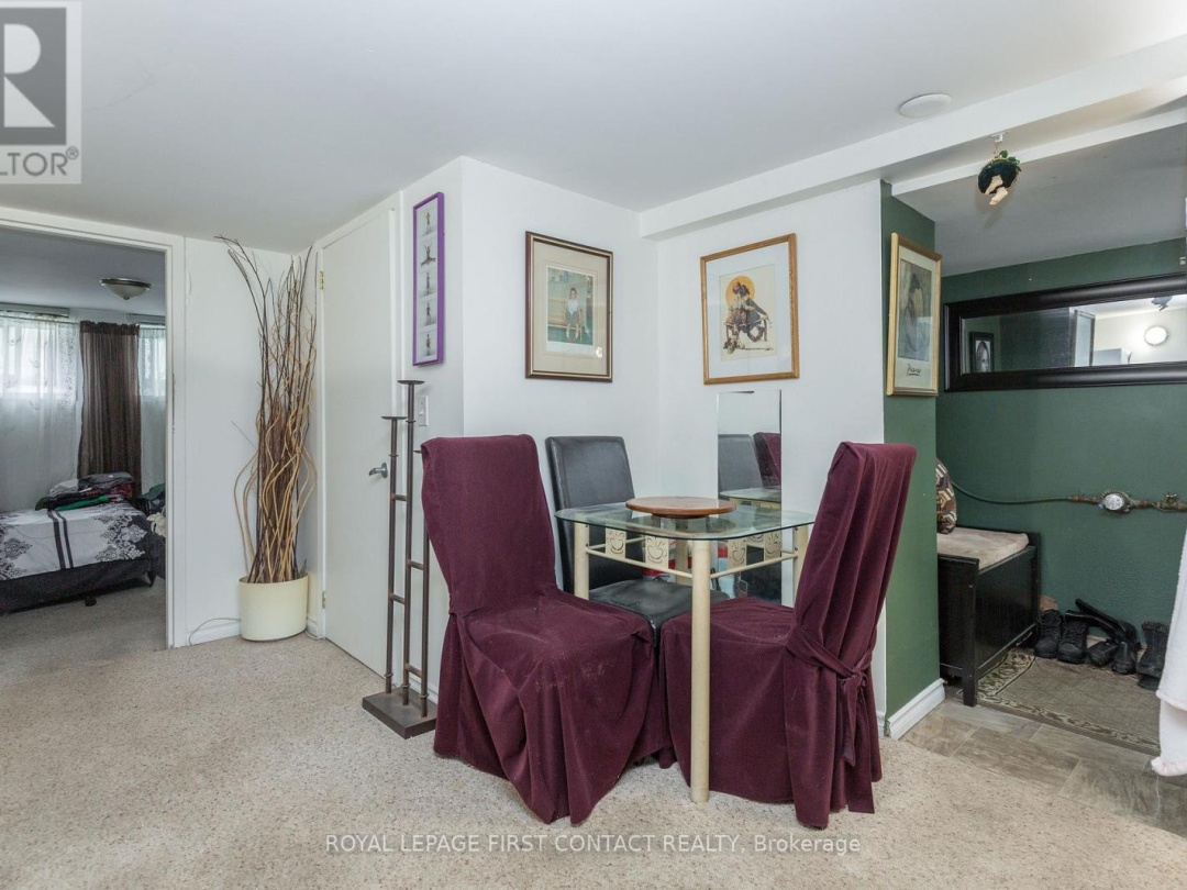 48 Brant Street W, Orillia