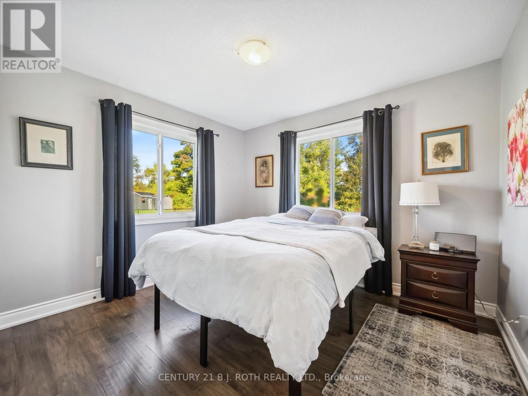 35 GRACE CRESCENT, 