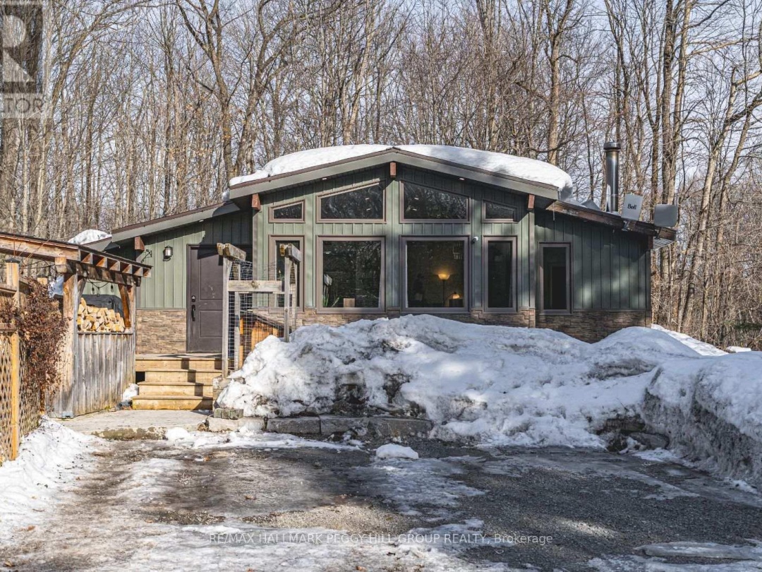 1710 Sandhill Road, Tay