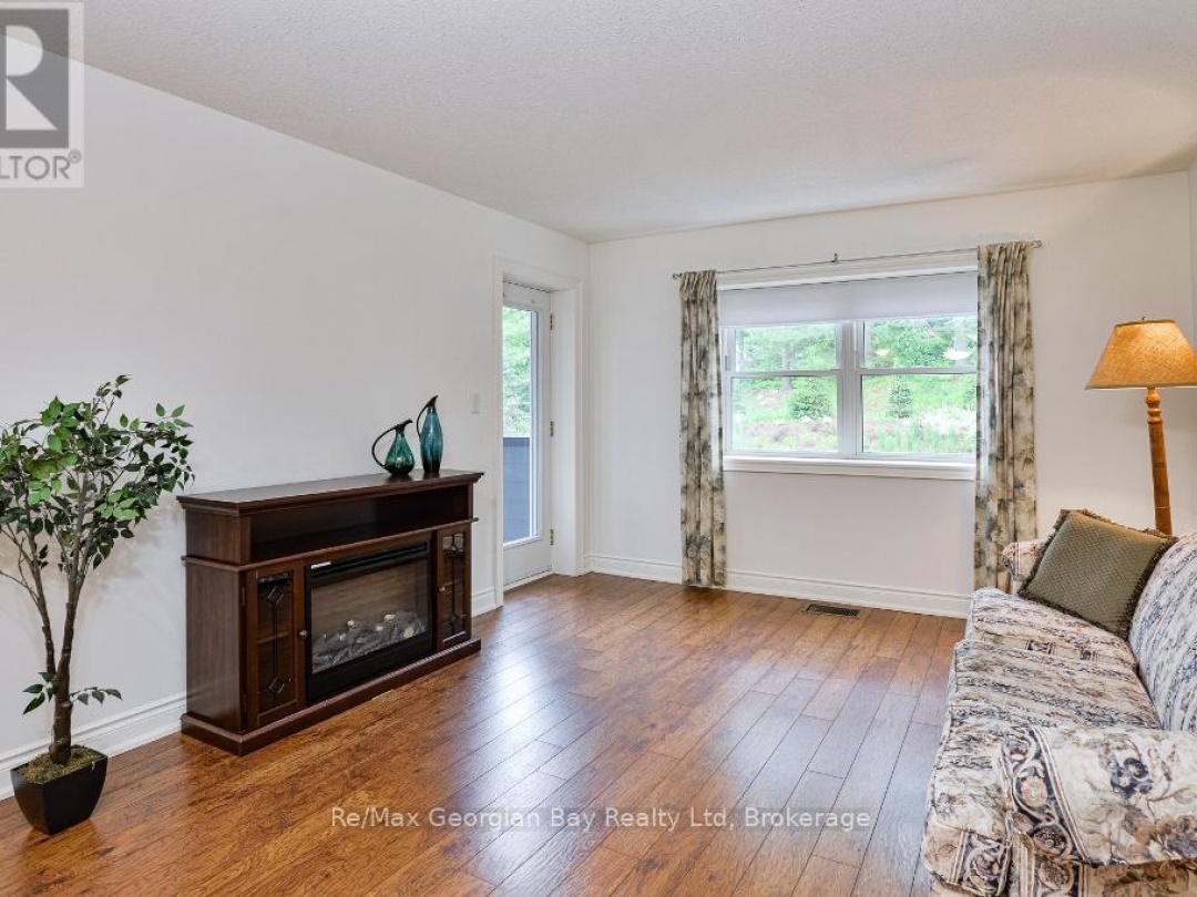 206 - 10A KIMBERLEY AVENUE, 