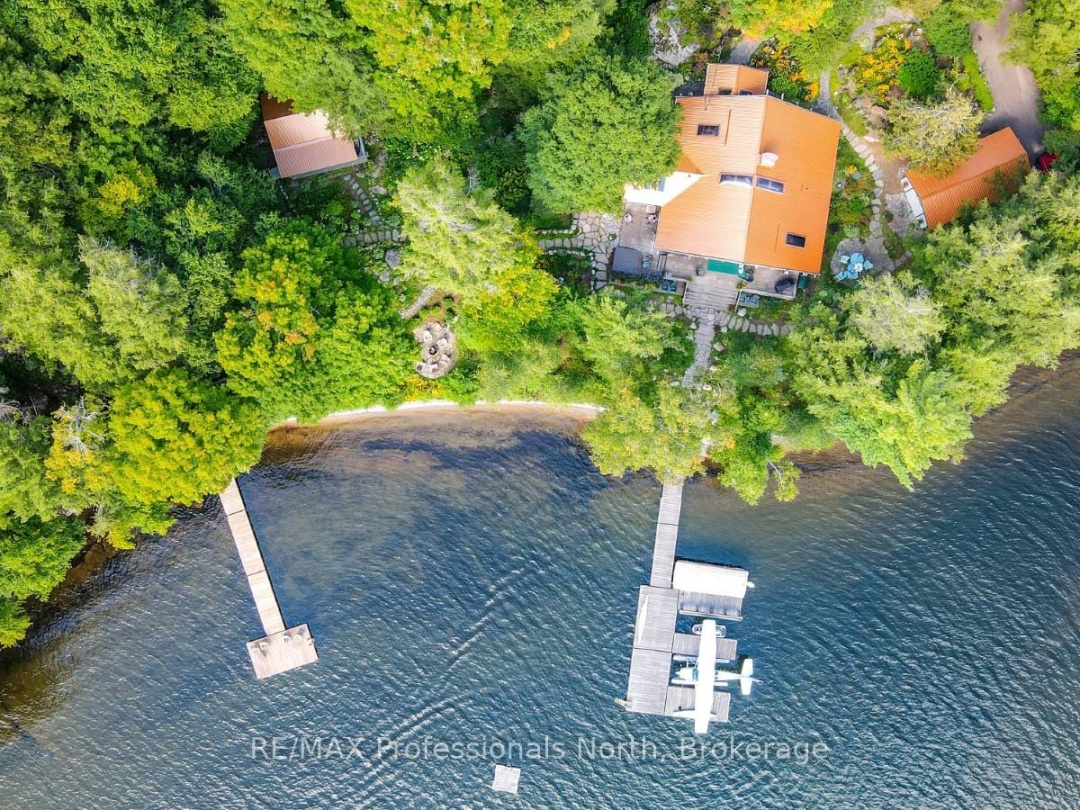 2718 WILKINSON ROAD, Kennisis Lake