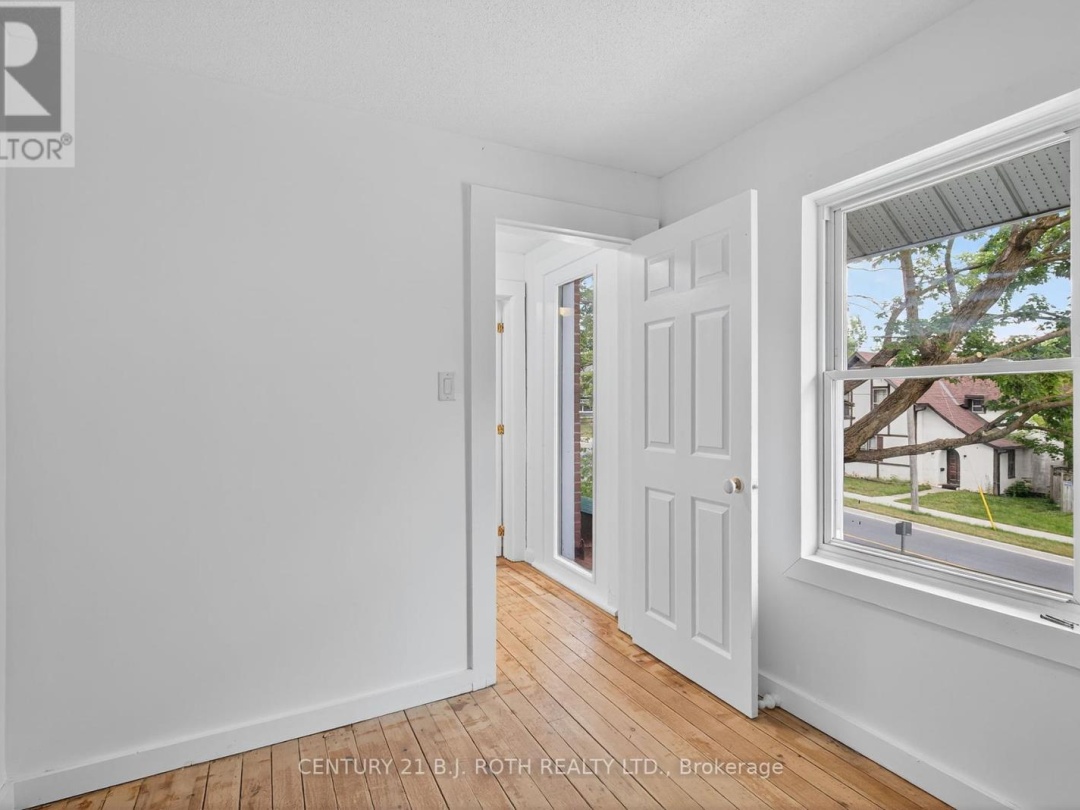 153 LACLIE STREET, 