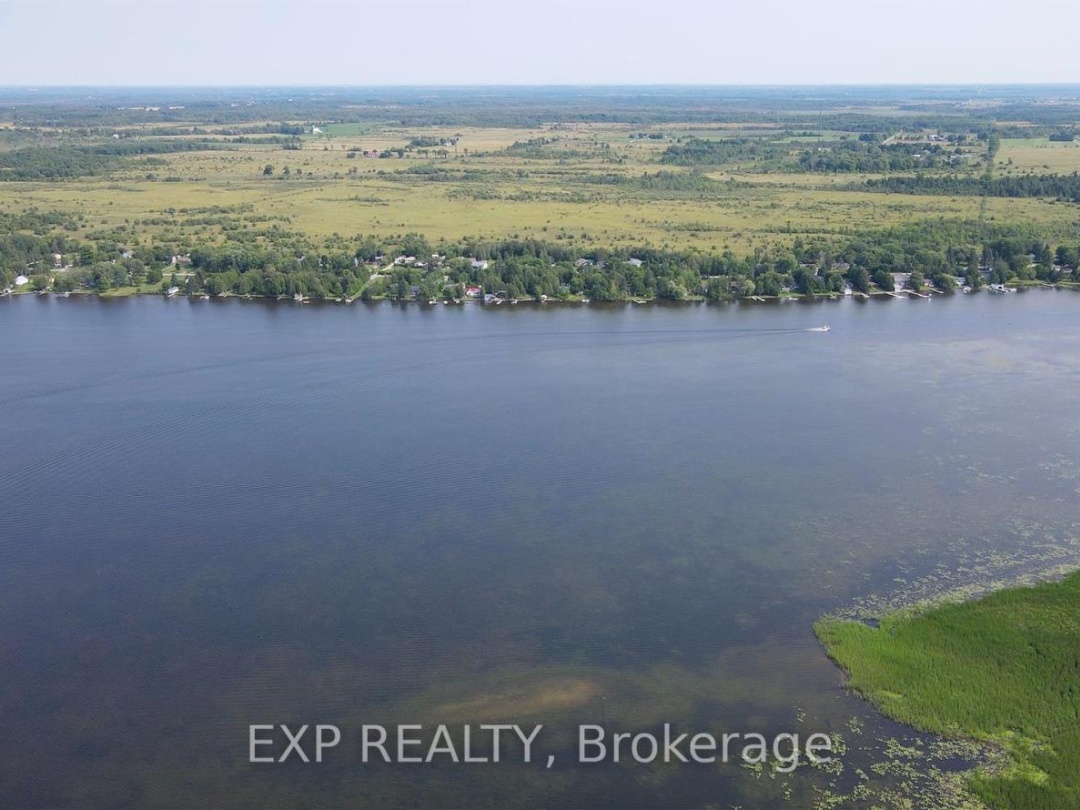 60 120 Liftlock Road W, Canal Lake