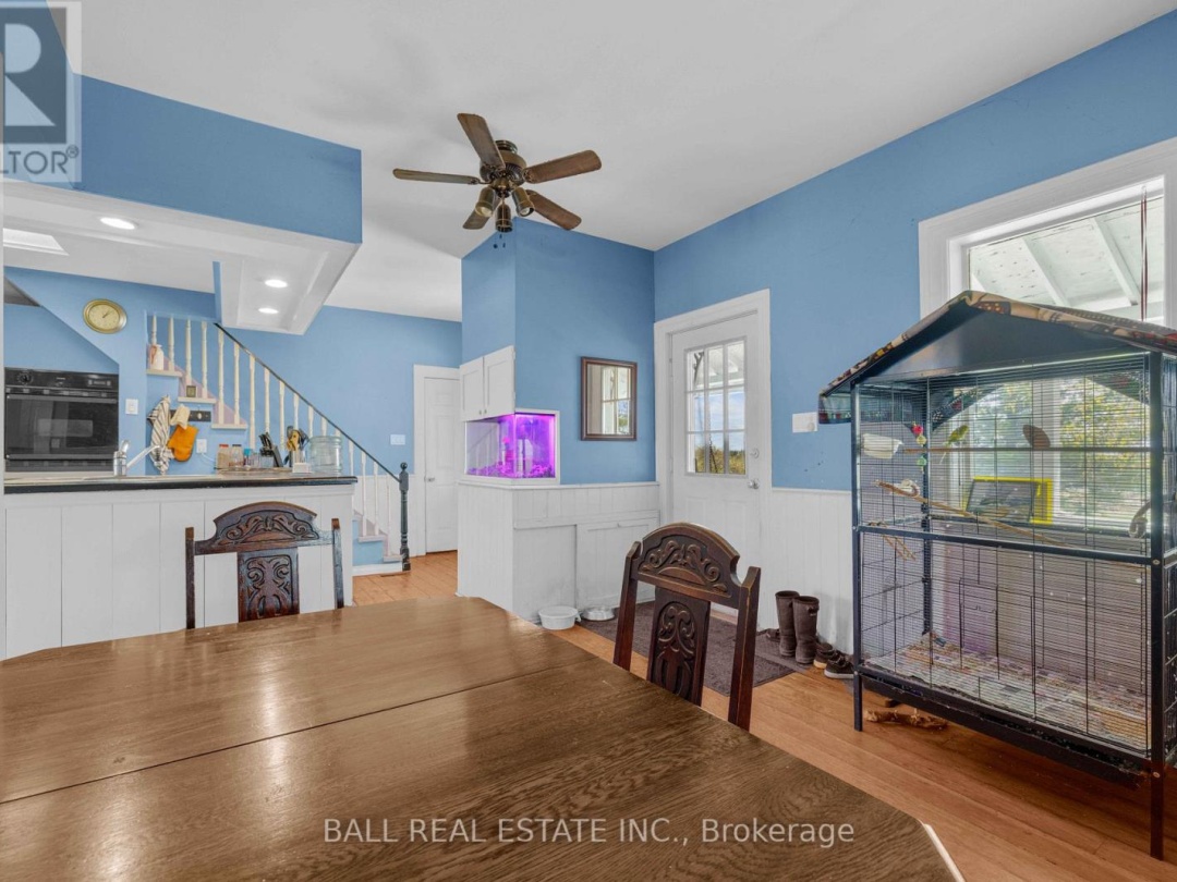 589 COUNTY ROAD 8, 
