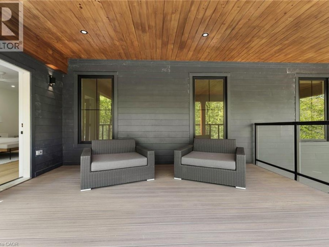 14 ST GEORGES Court, 