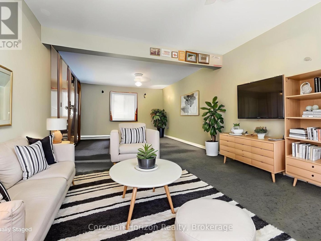 1641 WALKERS POINT ROAD, 