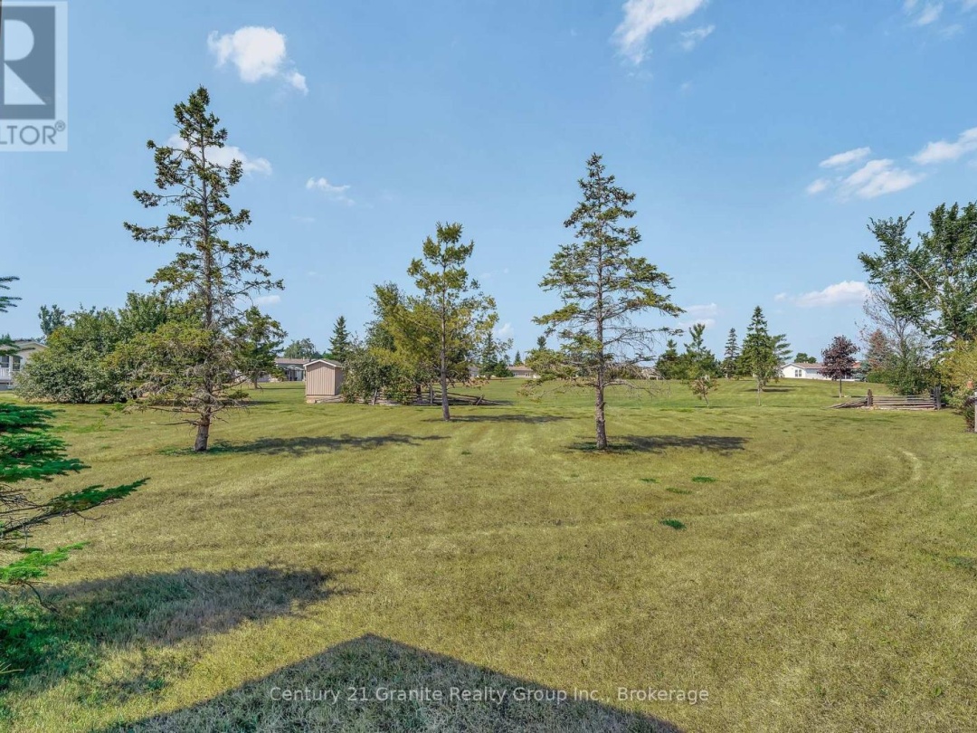 58 CREEKSIDE CIRCLE, 
