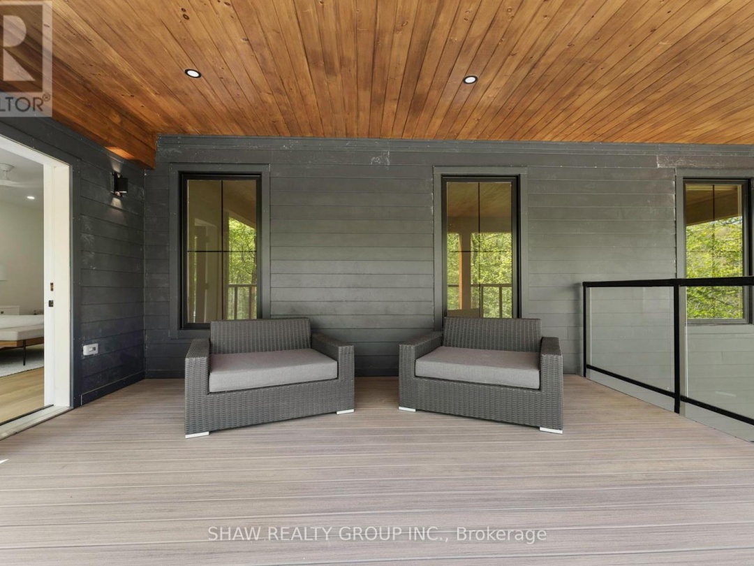 14 ST GEORGES COURT, 