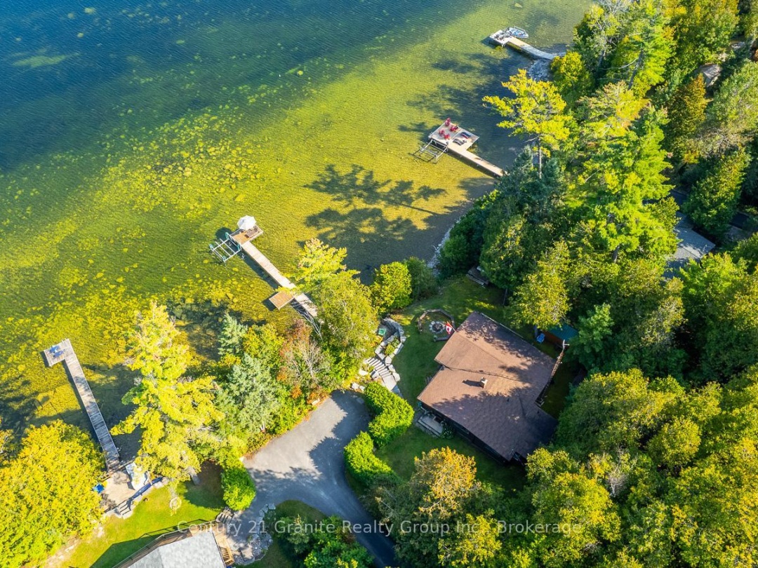 118 Griffin Drive, Four Mile Lake