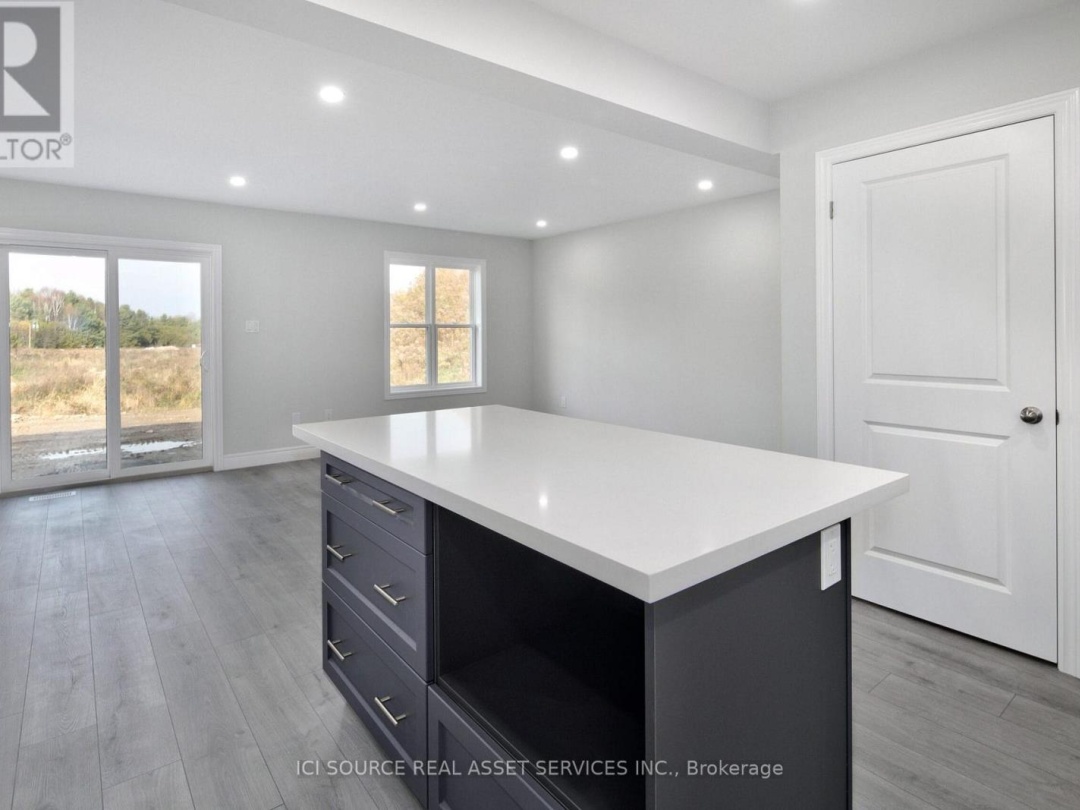 880 WILD ROSE DRIVE, 