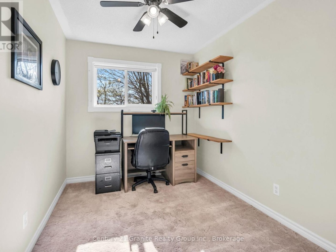 365 John Street S, Gravenhurst