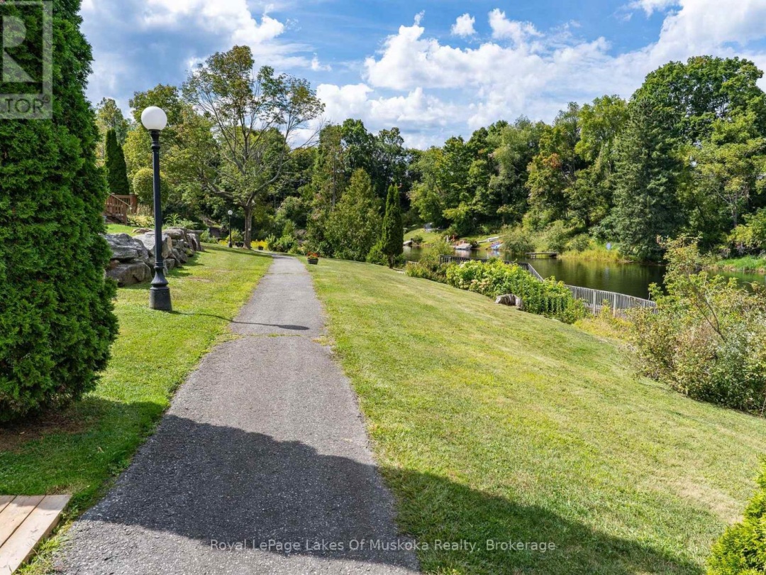 50 SHORELINE DRIVE, Muskoka River