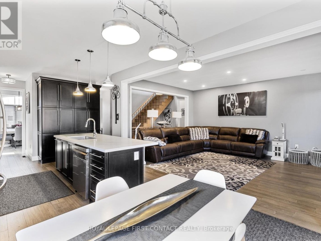 3075 Orion Boulevard, Orillia
