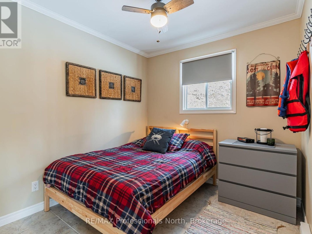 1196 Portage Road, South Portage Lake