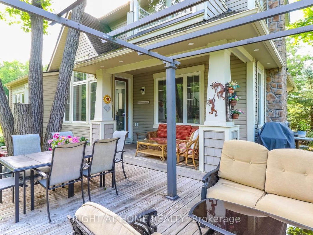 22 Marina Village Drive, Georgian Bay