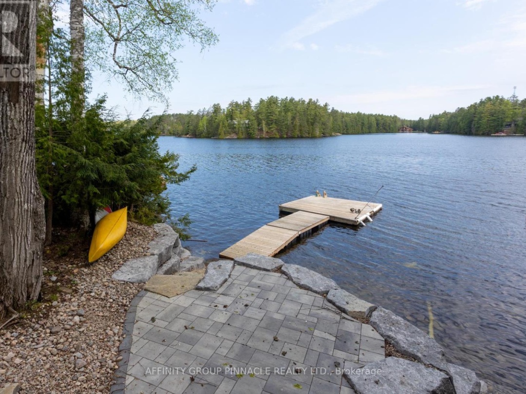 1403 Crystal Lake Road, Crystal Lake
