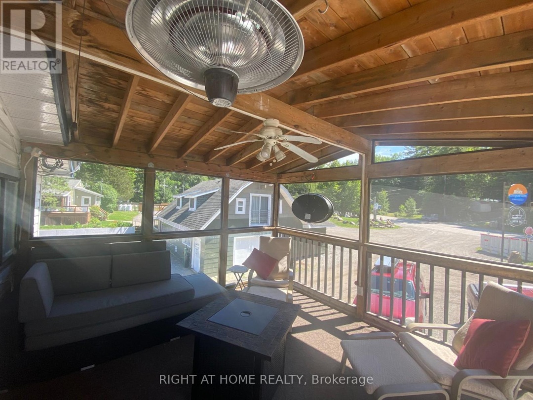 1725 Earl Haid Avenue, Severn Lake