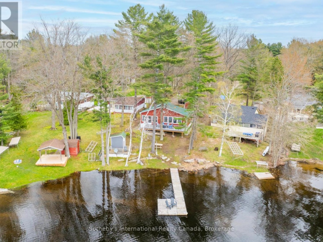 1658 Peninsula Point Road, Sparrow Lake