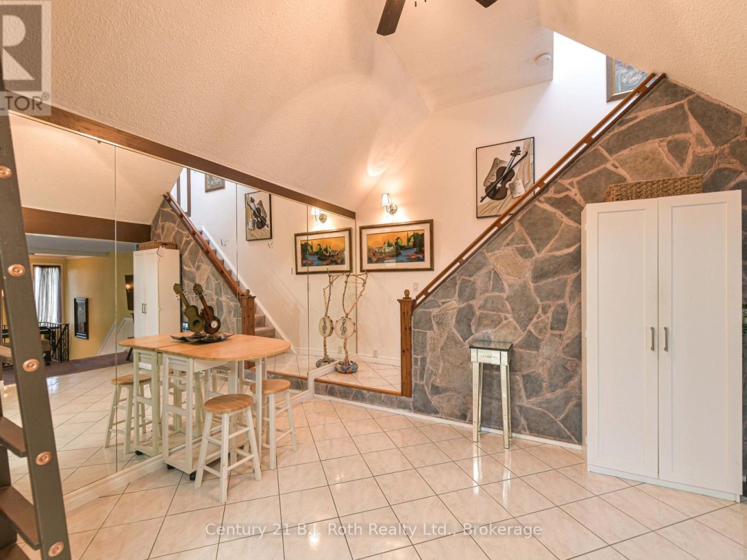 21 - 40 VICTORIA CRESCENT, 