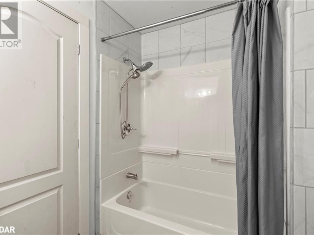 180 Bakery Lane, Gravenhurst