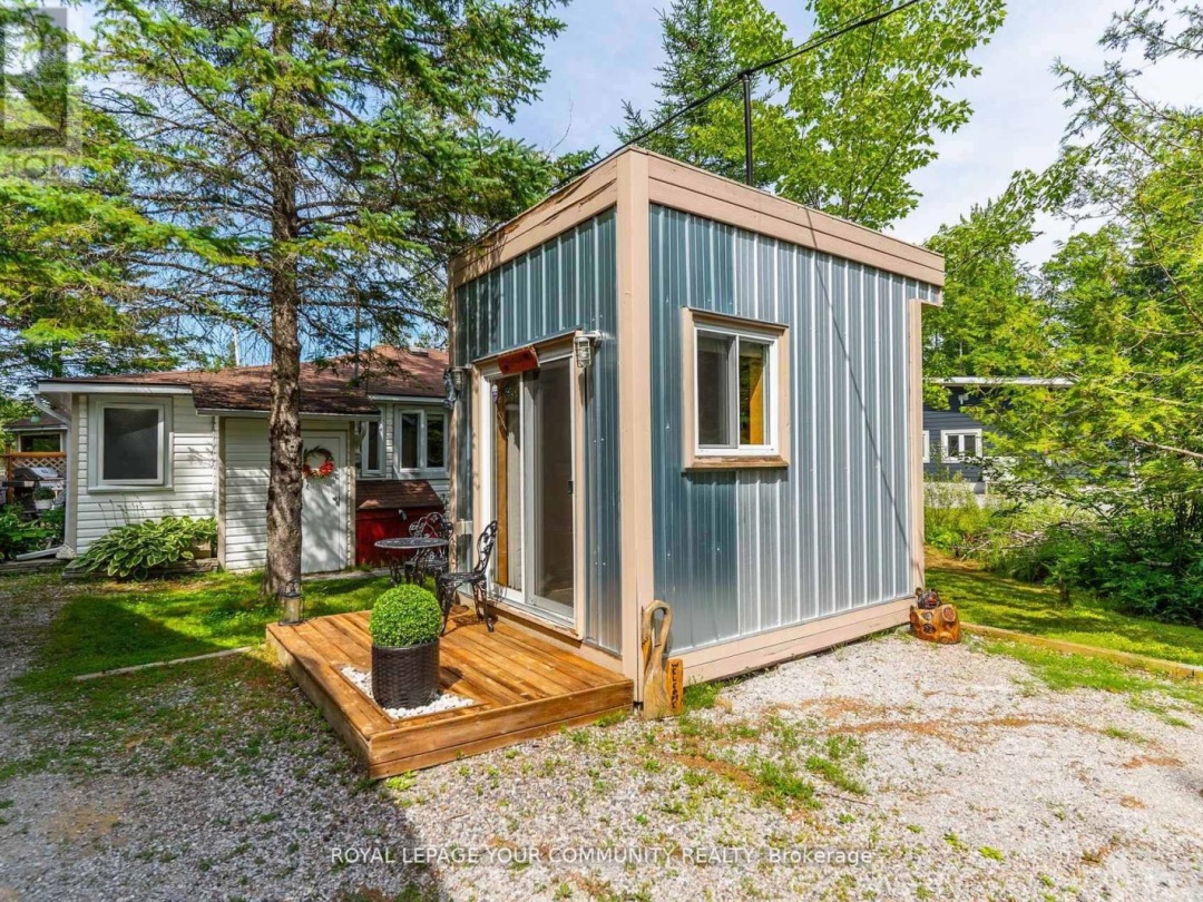 1139 CANUCK TRAIL, 