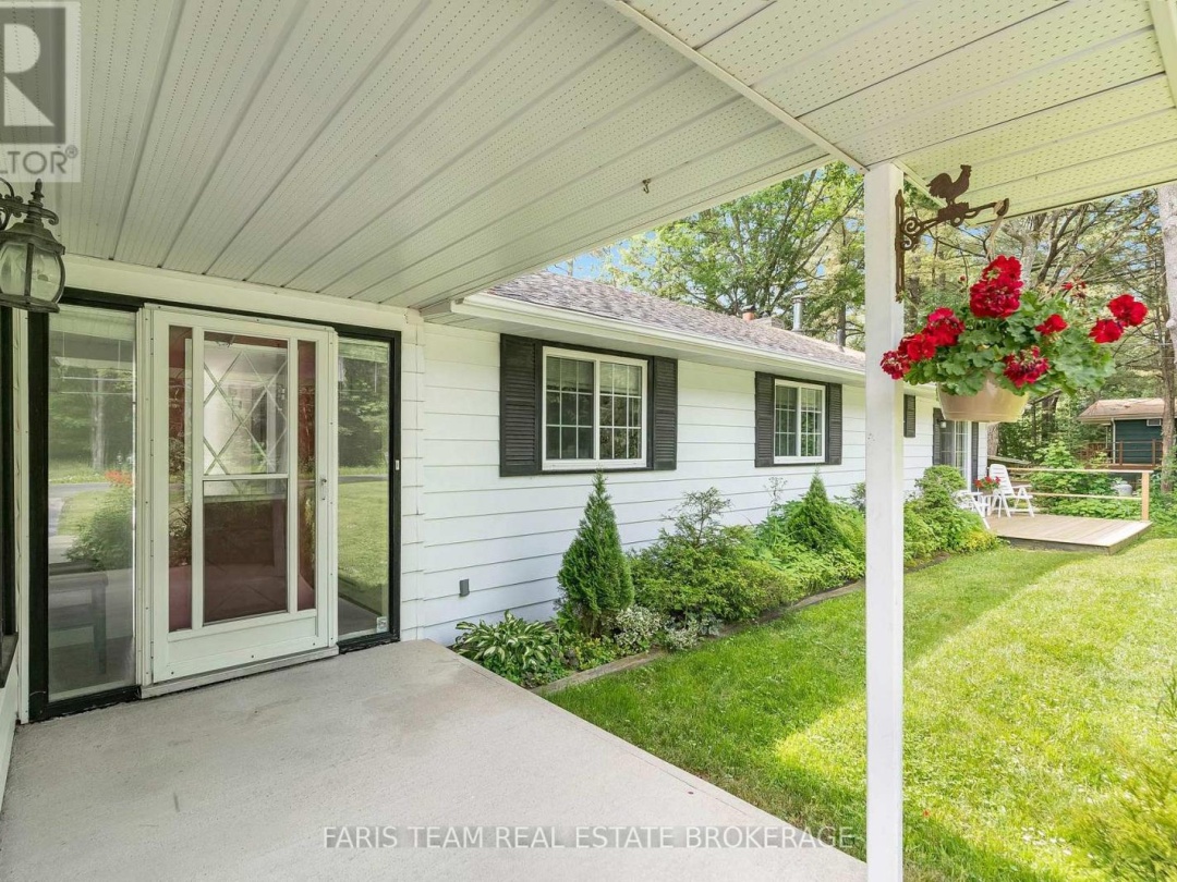 7817 OAKRIDGE DRIVE, 