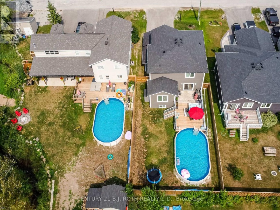 3428 TIMBERLINE AVENUE, 