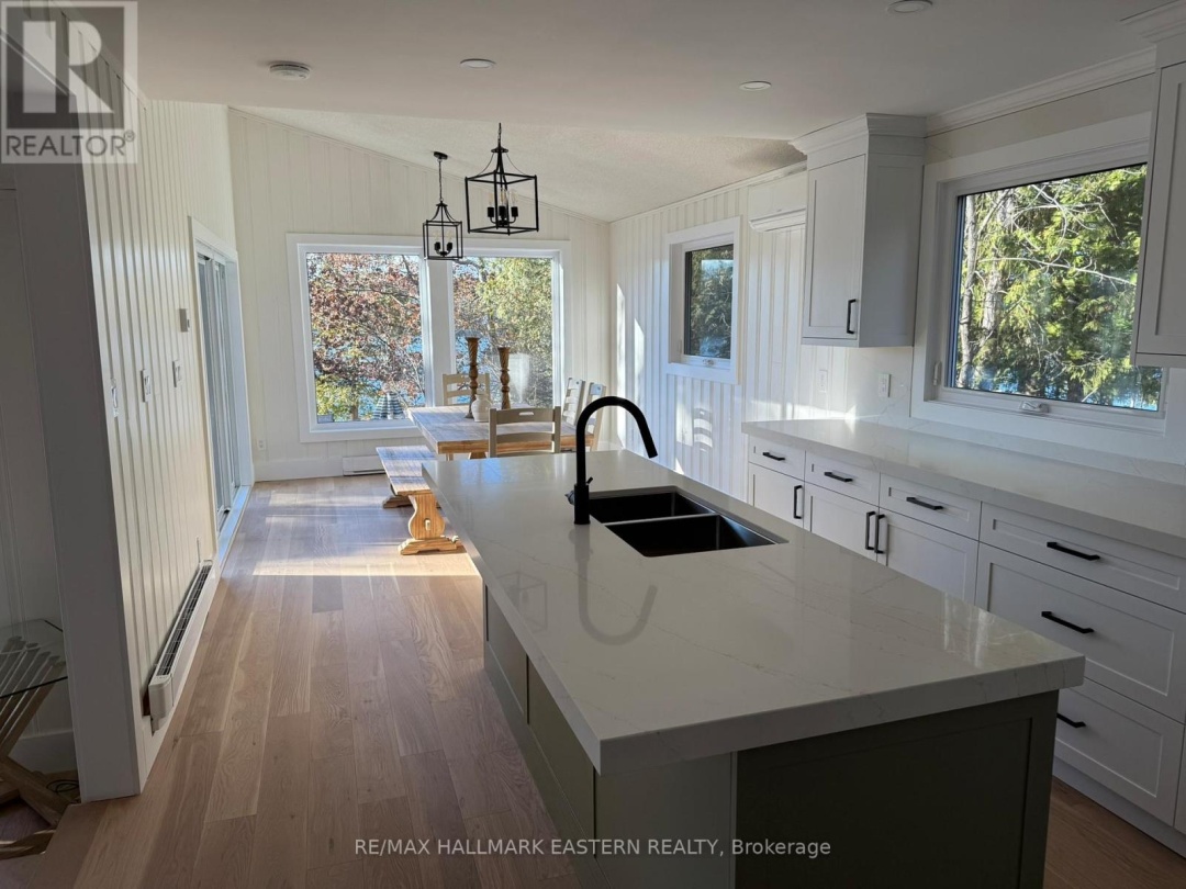 326 INDIAN POINT ROAD, 