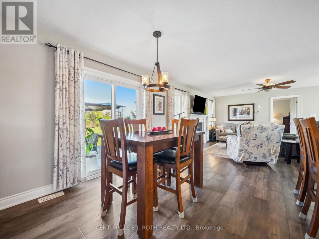 35 GRACE CRESCENT, 