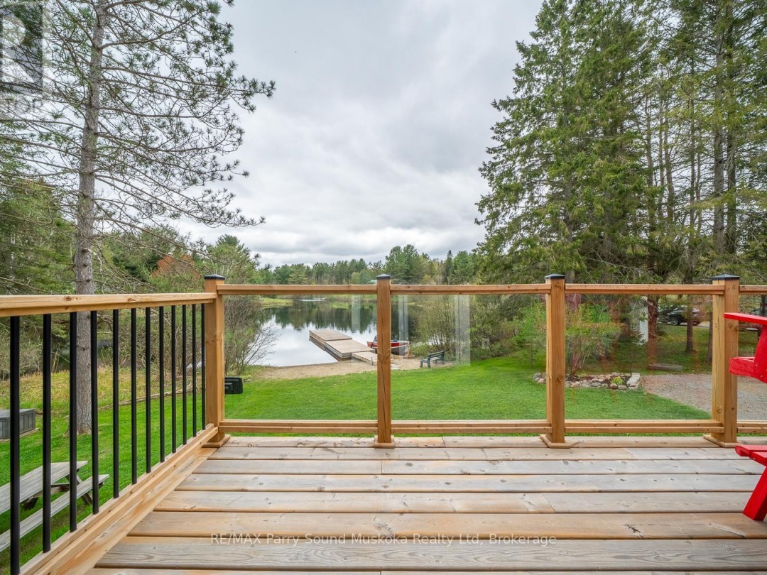 22 Dickinson Road, Manitouwabing Lake