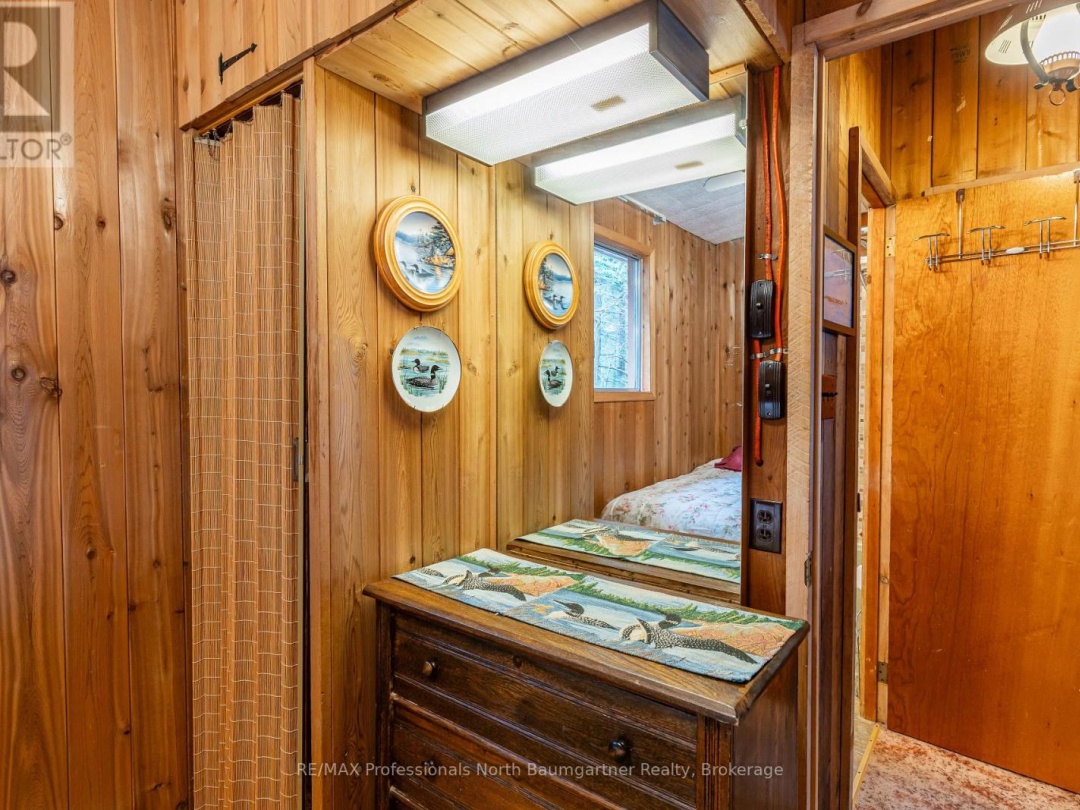 1189 Marathon Drive, Canning Lake