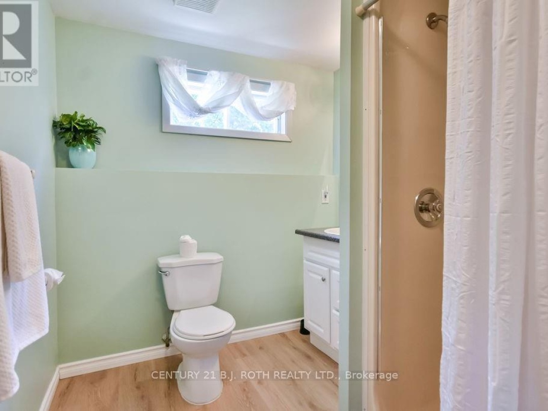 3 MAPLE GATE, 