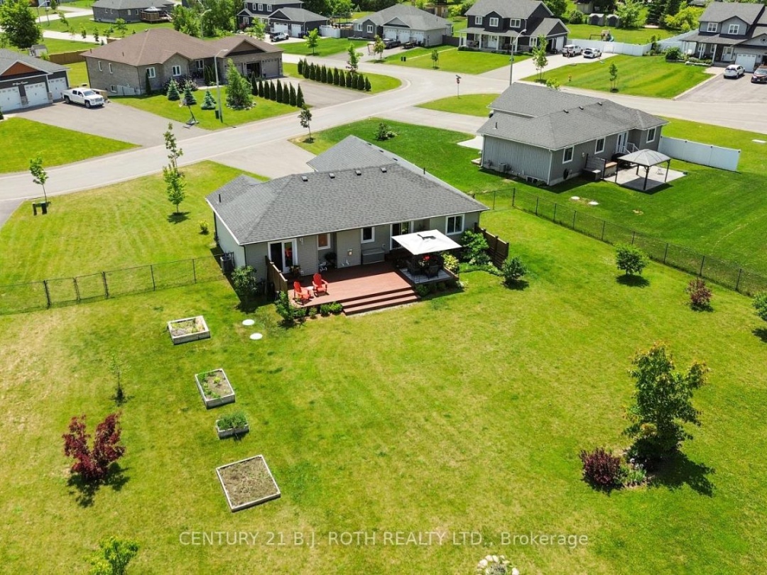 35 GRACE CRESCENT, 