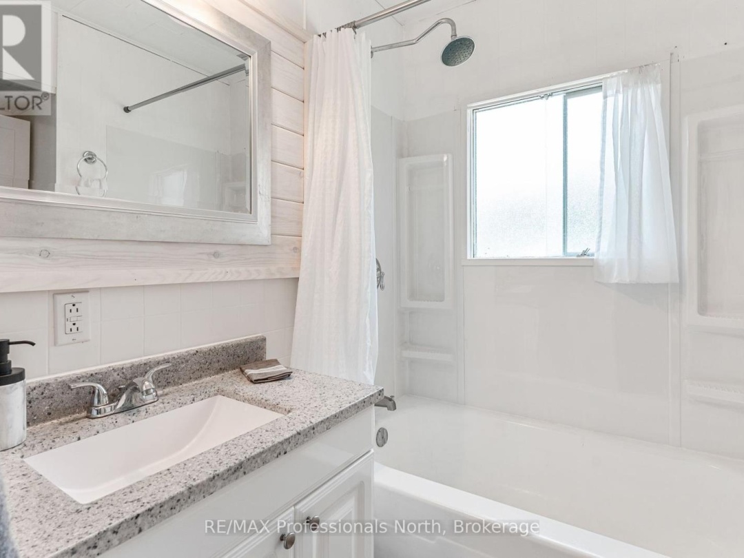 3866 DEEP BAY ROAD, 