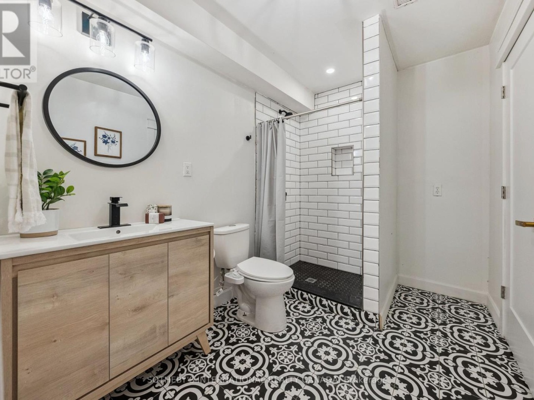 25 SILVER BIRCH STREET, 