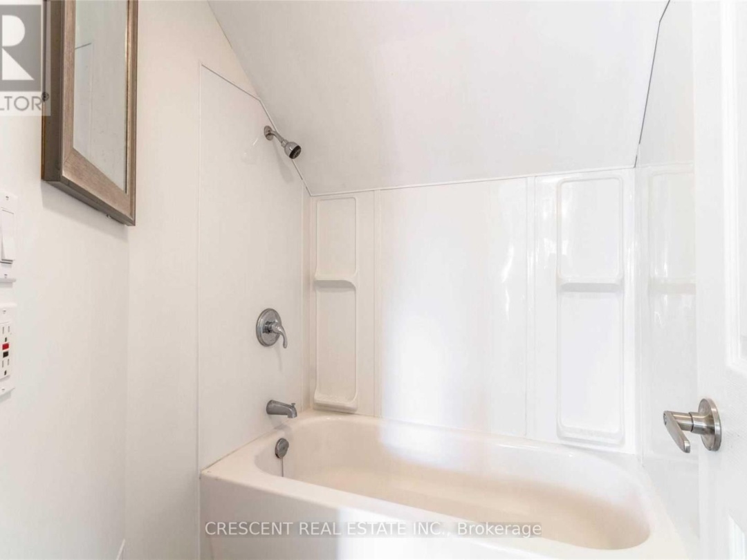 261 BARRIE ROAD, 