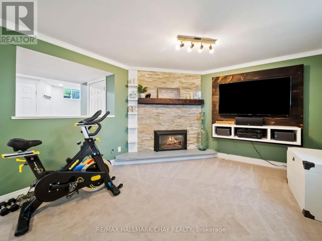 5 DEMONT DRIVE, 