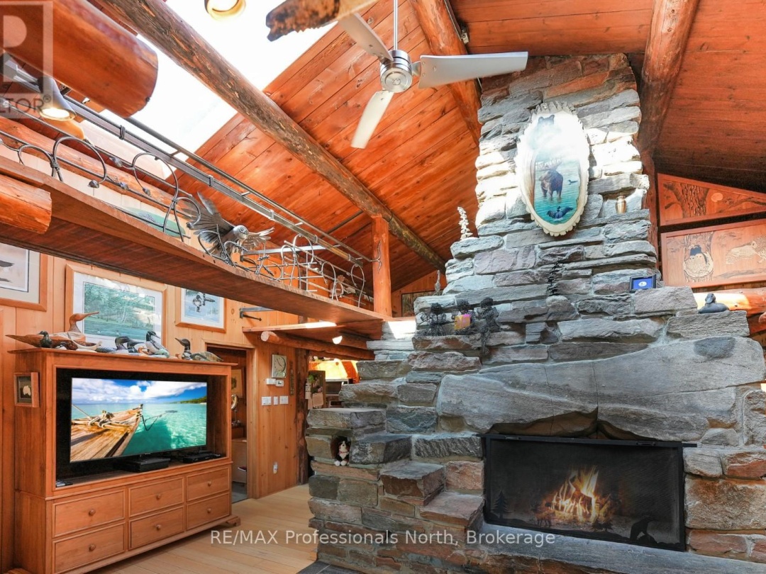 2718 WILKINSON ROAD, 